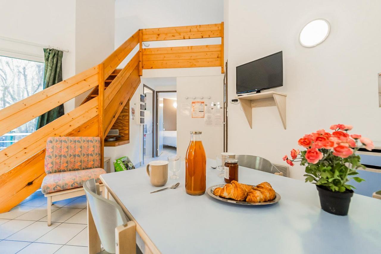 Village De Gites De Blajoux Quezac  外观 照片
