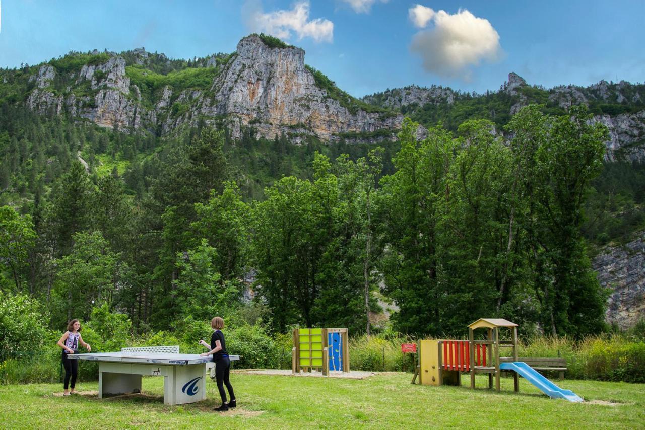 Village De Gites De Blajoux Quezac  外观 照片