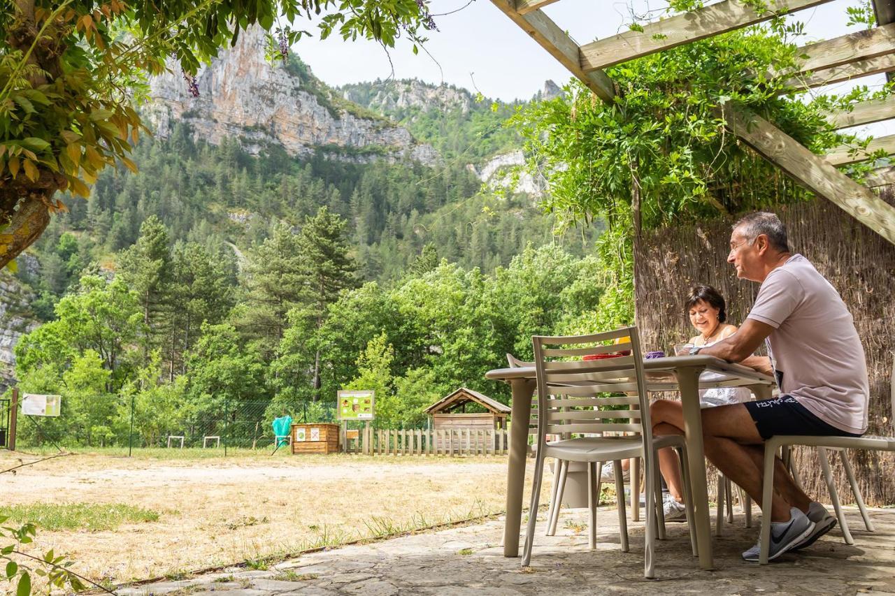 Village De Gites De Blajoux Quezac  外观 照片