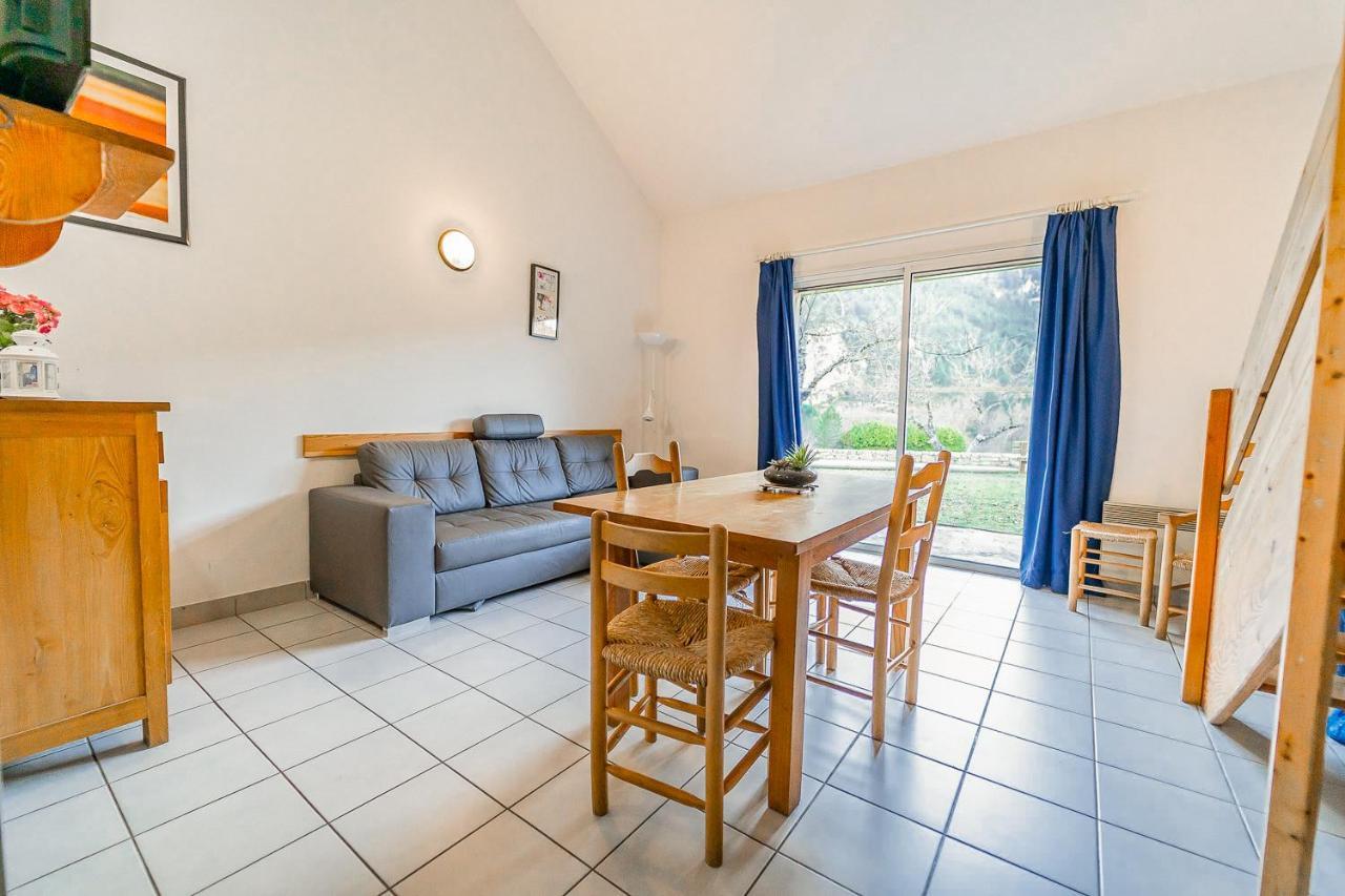 Village De Gites De Blajoux Quezac  外观 照片